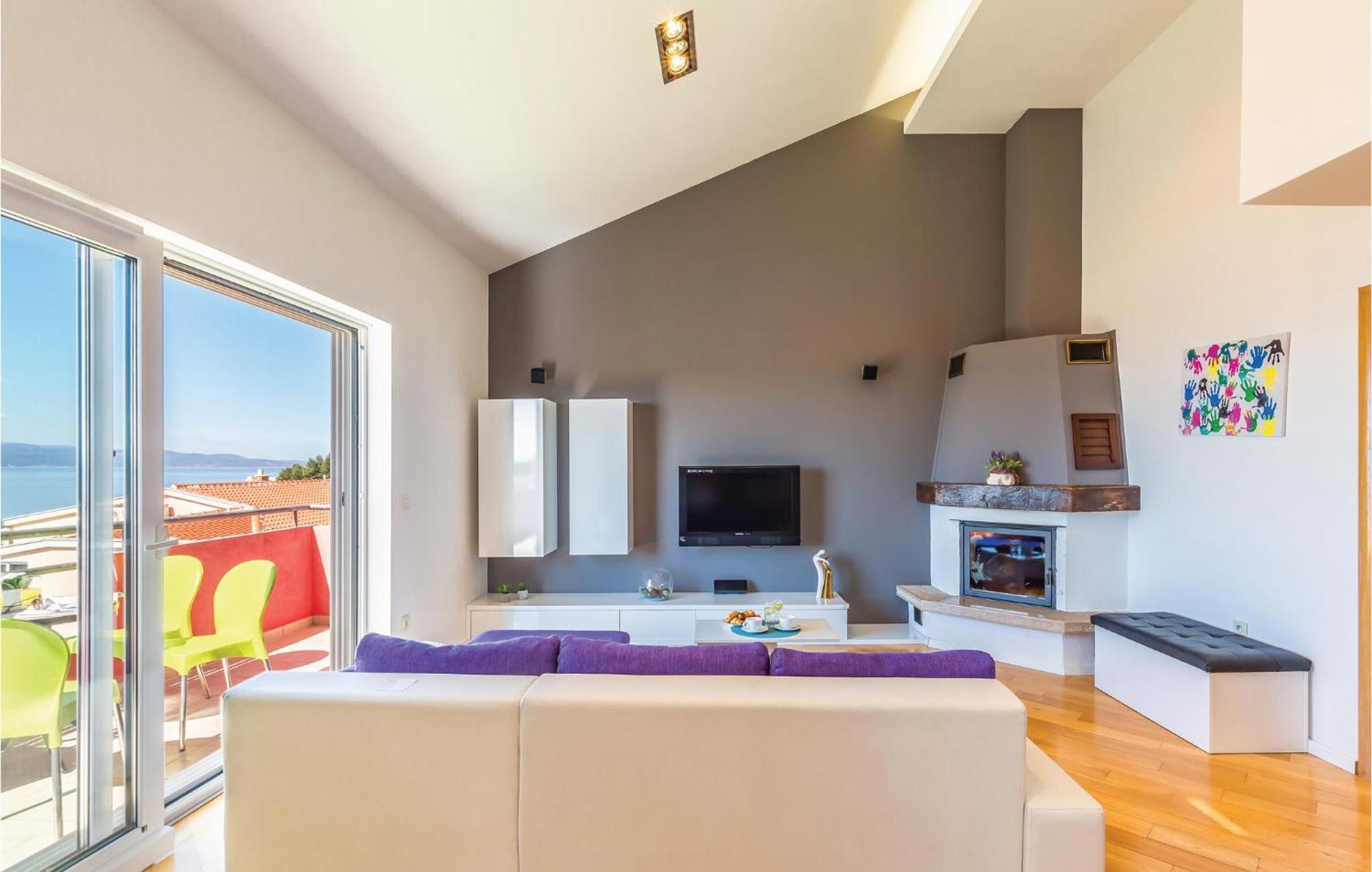 Lovely Apartment In Makarska With Kitchenette Luaran gambar
