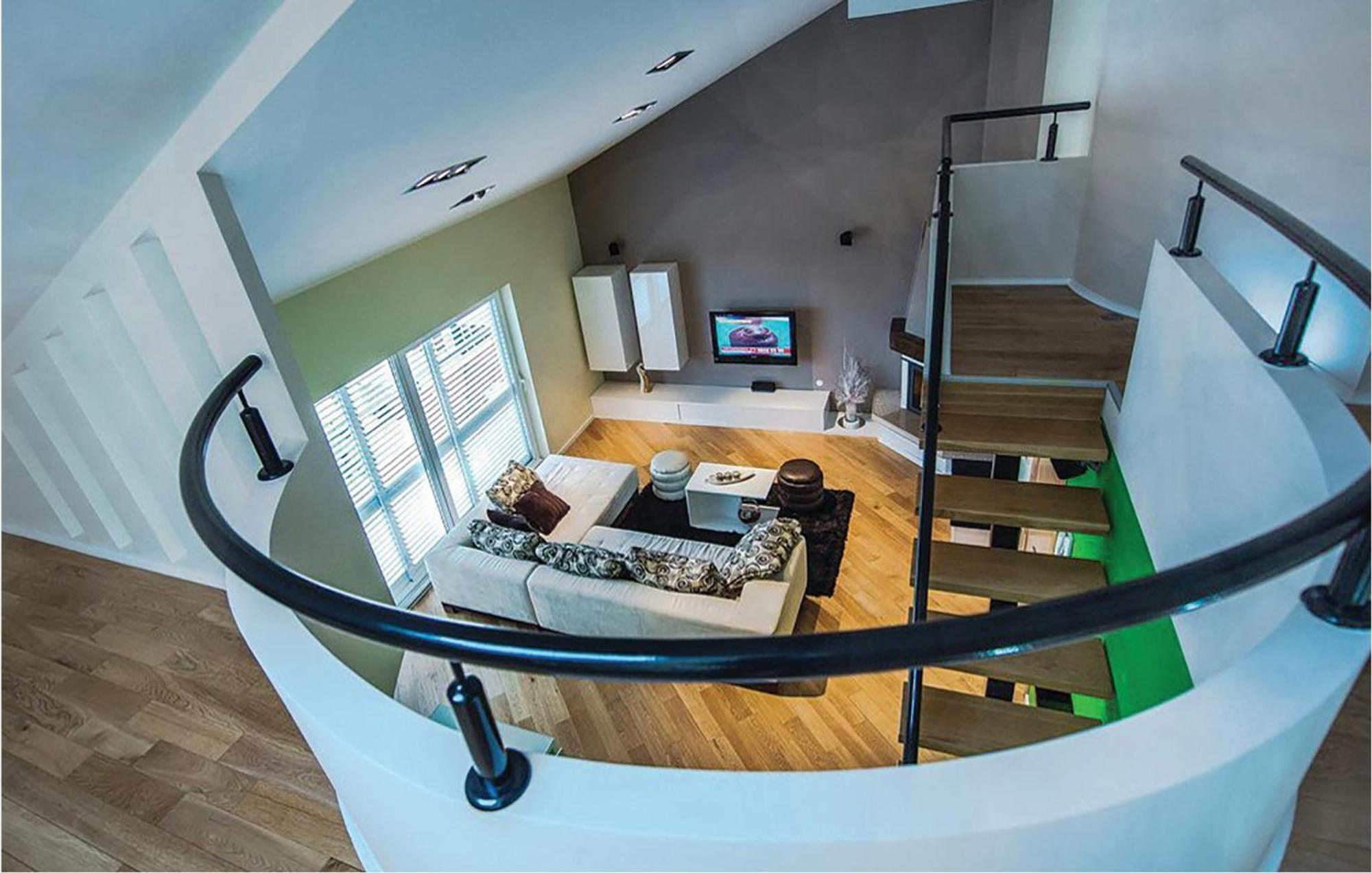 Lovely Apartment In Makarska With Kitchenette Luaran gambar